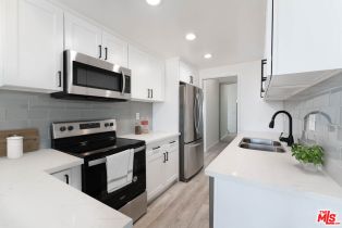 Condominium, 900 Euclid st, Santa Monica, CA 90403 - 5