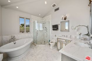 Single Family Residence, 6401 Zumirez dr, Malibu, CA 90265 - 29