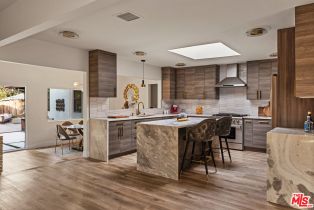 Single Family Residence, 4430 Natoma ave, Woodland Hills, CA 91364 - 9