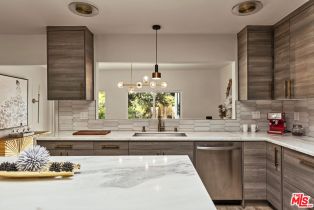 Single Family Residence, 4430 Natoma ave, Woodland Hills, CA 91364 - 12