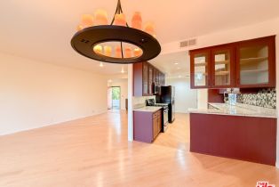Condominium, 13331 Moorpark st, Sherman Oaks, CA 91423 - 3