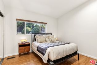 Single Family Residence, 19716 Wells dr, Woodland Hills, CA 91364 - 30