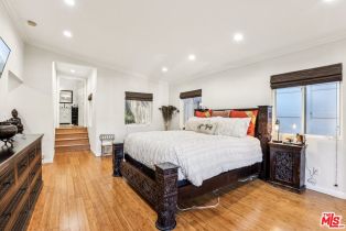 Single Family Residence, 19716 Wells dr, Woodland Hills, CA 91364 - 18