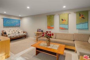 Single Family Residence, 13477 Contour dr, Sherman Oaks, CA 91423 - 41