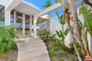 Single Family Residence, 11975 Crest pl, Beverly Hills, CA 90210 - 2