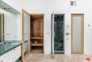 Single Family Residence, 11975 Crest pl, Beverly Hills, CA 90210 - 12