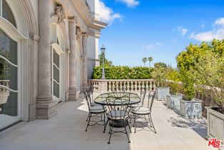 Single Family Residence, 1091 Laurel way, Beverly Hills, CA 90210 - 16