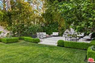 Single Family Residence, 1091 Laurel way, Beverly Hills, CA 90210 - 33