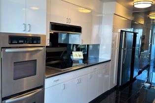 , 818 Doheny dr, West Hollywood , CA 90069 - 7