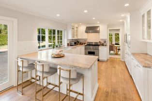 Single Family Residence, 22435 Cairnloch st, Calabasas, CA 91302 - 4