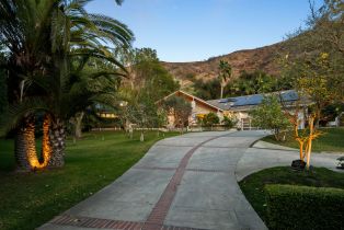 Single Family Residence, 3410 Serra rd, Malibu, CA 90265 - 2