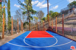 Single Family Residence, 18243 Rancho st, Tarzana, CA 91356 - 24