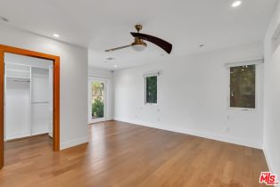 Single Family Residence, 18243 Rancho st, Tarzana, CA 91356 - 48