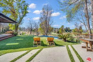 Single Family Residence, 18243 Rancho st, Tarzana, CA 91356 - 10