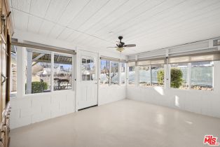 , 23522 Victory blvd, Woodland Hills, CA 91367 - 10