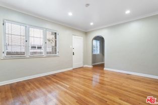 Residential Income, 1511 12th st, Santa Monica, CA 90401 - 6