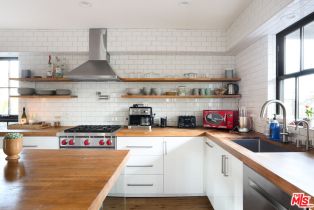 Single Family Residence, 1337 6TH ave, Venice, CA 90291 - 13