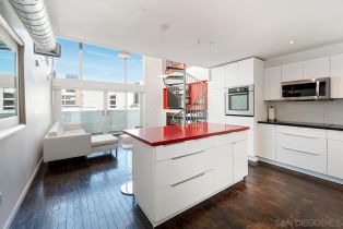 , 221 Island ave, San Diego, CA 92101 - 4