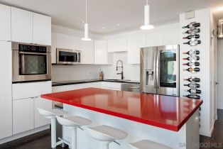 , 221 Island ave, San Diego, CA 92101 - 8