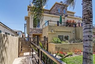 Condominium, 835 Felspar St Week 6, San Diego, CA  San Diego, CA 92109