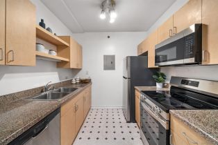 Condominium, 425 Beech st, San Diego, CA 92101 - 13