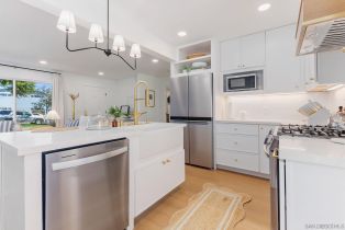 , 210 A st, Encinitas, CA 92024 - 10