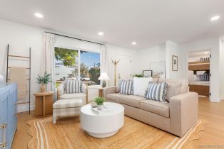 , 210 A st, Encinitas, CA 92024 - 2