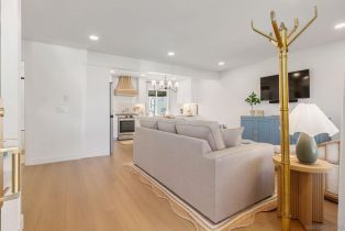 , 210 A st, Encinitas, CA 92024 - 4