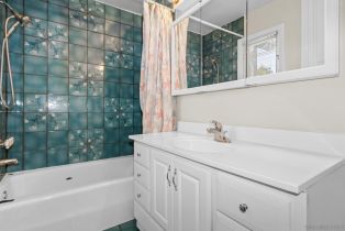 , 900 1st st, Coronado, CA 92118 - 24