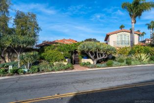 , 6174 El Tordo, Rancho Santa Fe, CA 92067 - 3