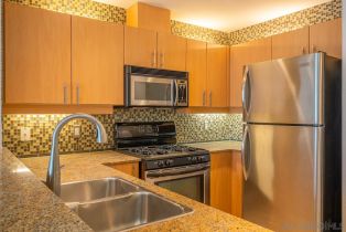 , 300 W Beech st, San Diego, CA 92101 - 24