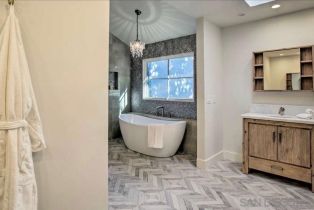 Single Family Residence, 28114 Queensbridge rd, Valley Center, CA 92082 - 28