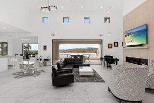 Single Family Residence, 8128 Run of The knls, San Diego, CA 92127 - 7