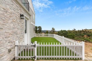 Single Family Residence, 2747 Via Del Robles, Fallbrook, CA 92028 - 40