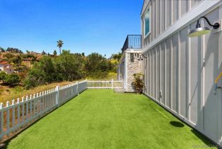 Single Family Residence, 2747 Via Del Robles, Fallbrook, CA 92028 - 43