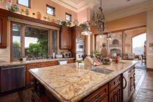 Single Family Residence, 18486 Via Candela, Rancho Santa Fe, CA 92091 - 18