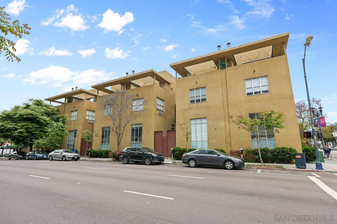 Condominium, 988 G st, San Diego, CA 92101 - 1