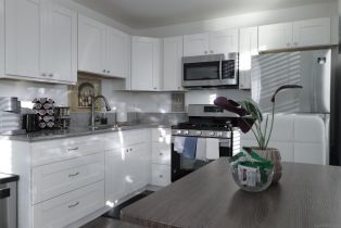 Residential Income, 335 Carlos st, San Diego, CA 92102 - 5