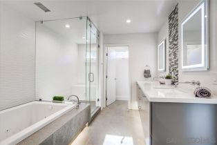 Single Family Residence, 7546 Caminito Avola, La Jolla, CA 92037 - 21