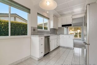 Single Family Residence, 1619 Calle De Primra, La Jolla, CA 92037 - 16