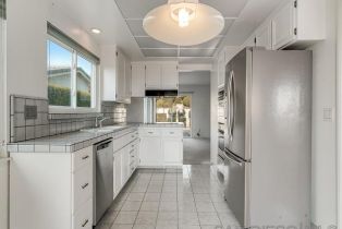 Single Family Residence, 1619 Calle De Primra, La Jolla, CA 92037 - 17