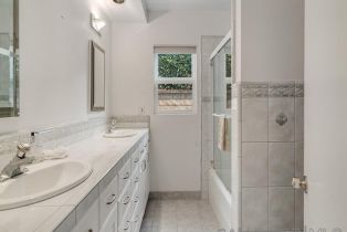 Single Family Residence, 1619 Calle De Primra, La Jolla, CA 92037 - 26