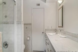 Single Family Residence, 1619 Calle De Primra, La Jolla, CA 92037 - 27