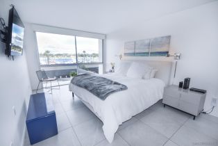 , 1710 Avenida Del Mundo, Coronado, CA 92118 - 11