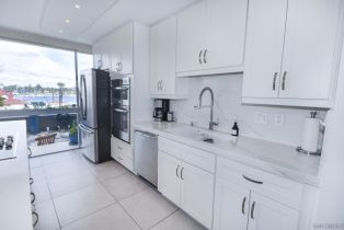 , 1710 Avenida Del Mundo, Coronado, CA 92118 - 7