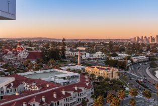 Condominium, 1720 Avenida del Mundo, Coronado, CA 92118 - 10