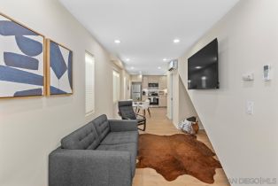 , 3043 Oliphant st, San Diego, CA 92106 - 4