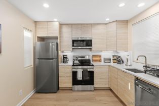 , 3043 Oliphant st, San Diego, CA 92106 - 8