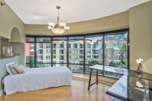 , 200 Harbor, San Diego, CA 92101 - 10