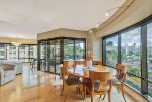 , 200 Harbor, San Diego, CA 92101 - 8